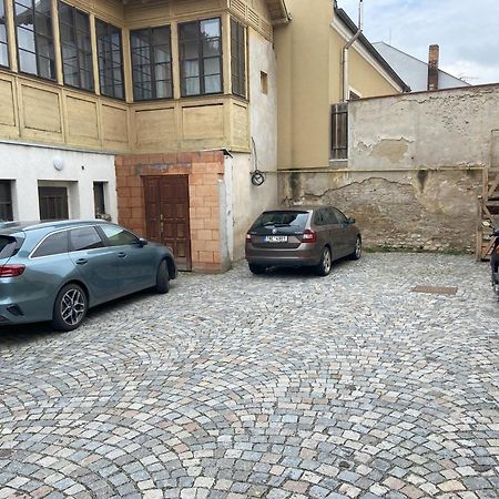 Stylove Ubytovani V Historickem Centru Litomysle Eksteriør bilde
