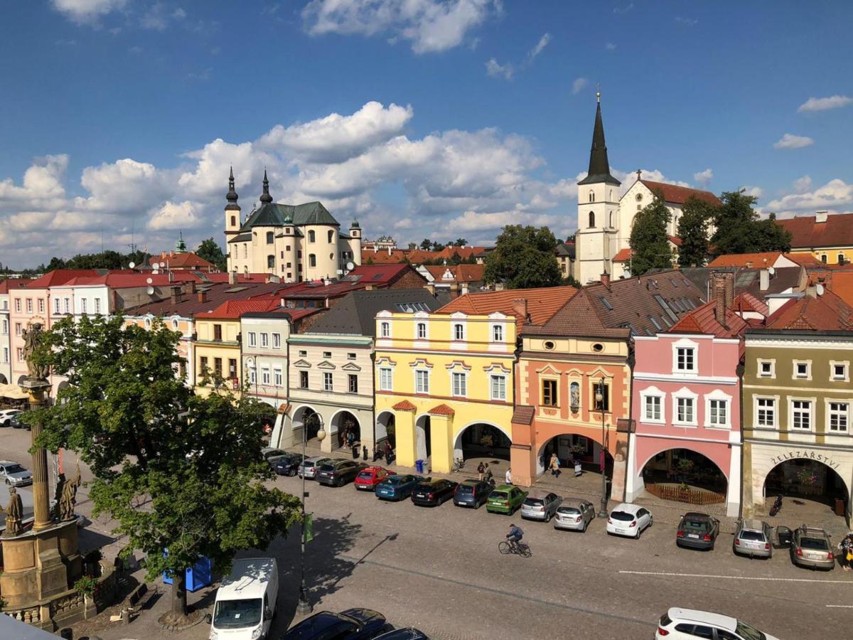 Stylove Ubytovani V Historickem Centru Litomysle Eksteriør bilde
