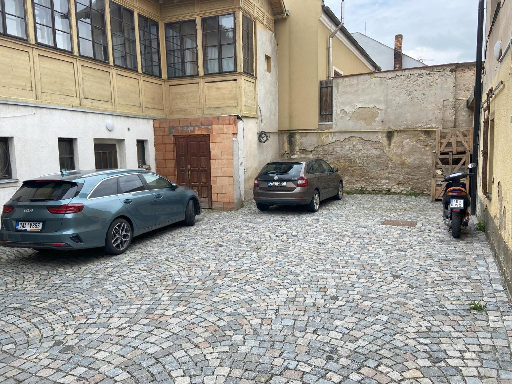 Stylove Ubytovani V Historickem Centru Litomysle Eksteriør bilde